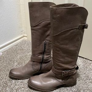 Perfect condition Frye boots